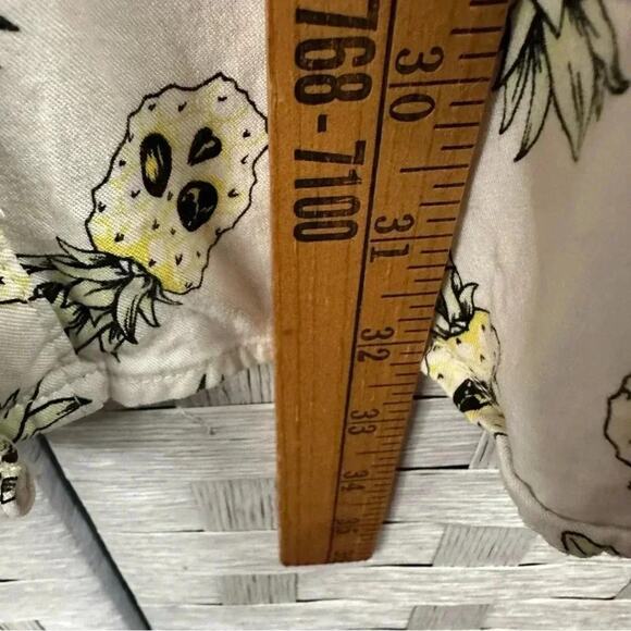 Torrid button-down blouse skull pineapples tropical whimsigoth plus size - Picture 9 of 14